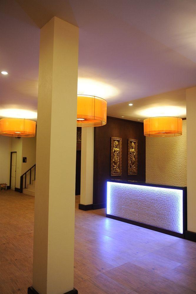 Mawin Hotel Чиангмай Экстерьер фото