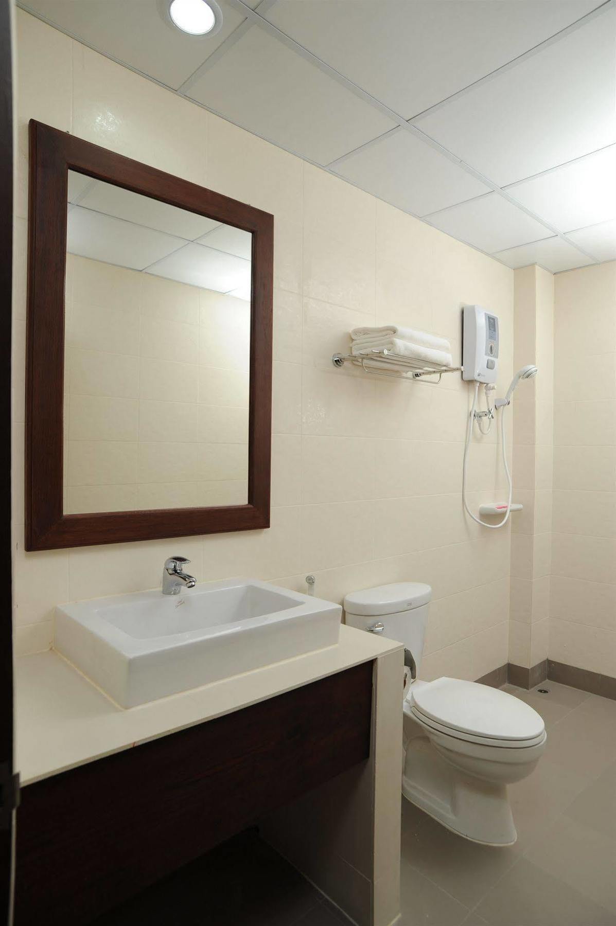 Mawin Hotel Чиангмай Экстерьер фото